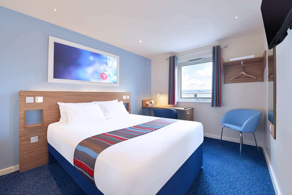 Travelodge Liverpool Docks Habitación foto